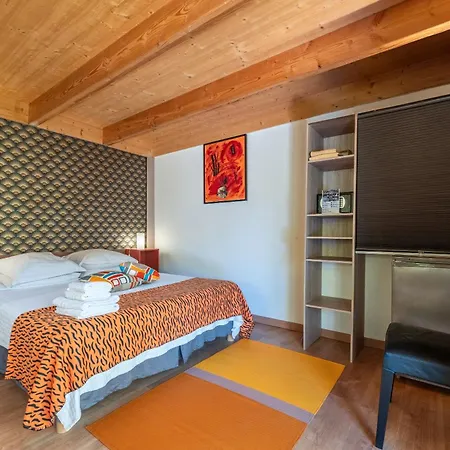 Bed & Breakfast 4 Bears Nîmes