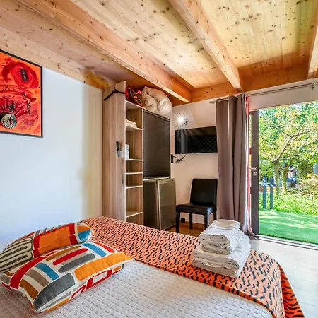4 Bears Bed & Breakfast 3*